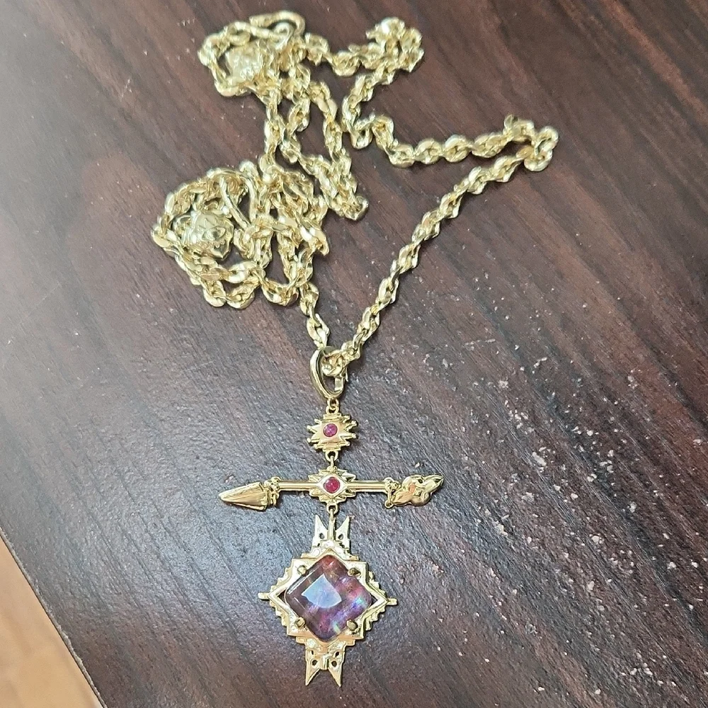 Kendra Scott Gold and Pink Necklace with Elegant Pendant - Picture 3 of 4